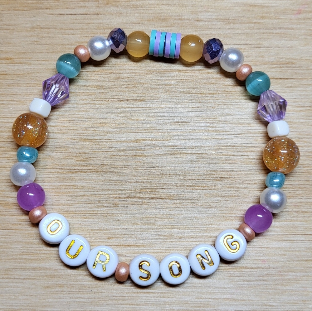Our Song- Taylor Swift Friendship Bracelet, Size 7"